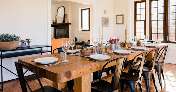 How to Choose the Color of Your Dining Table